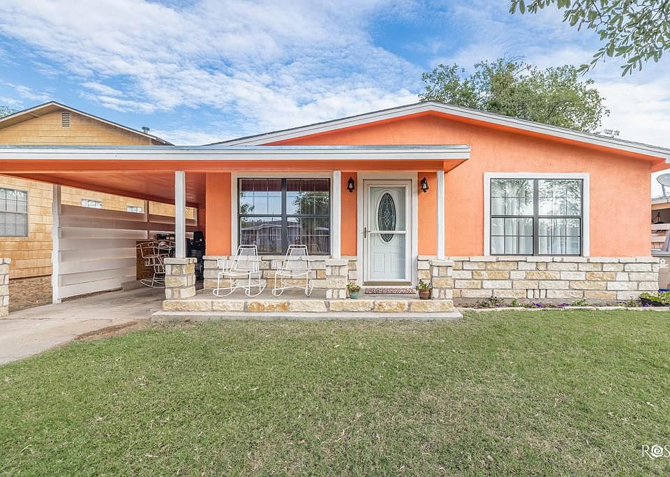 1st image of 2108 Juanita Ave