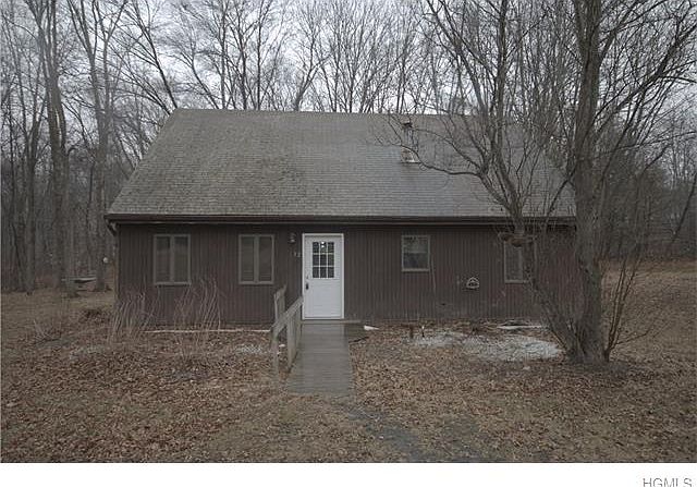 1st image of 72 Pine Ln