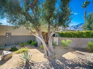 1301 S Sunflower Cir, Palm Springs, CA 92262