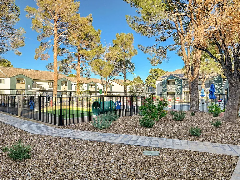 2096 Ramrod Ave Amenities-46