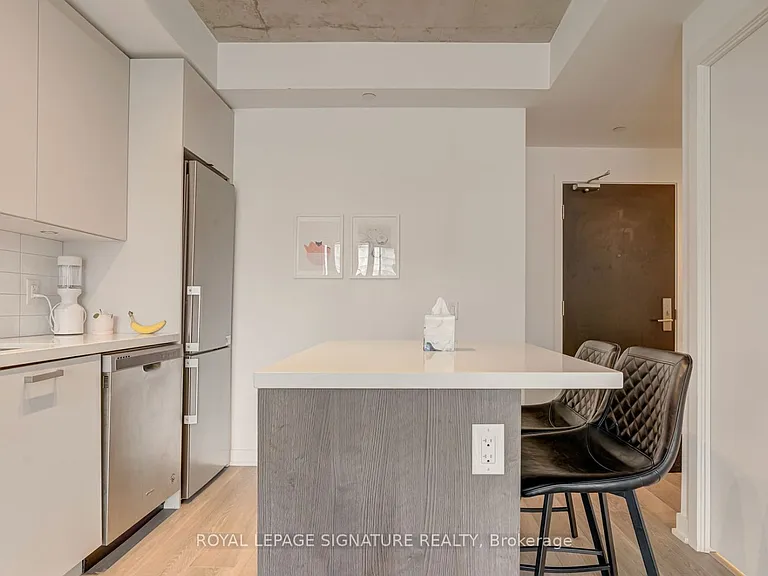 55 Ontario St #603 — Photo 7