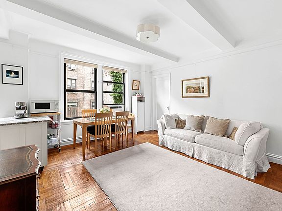 4th image of 107 W 86th St #3G