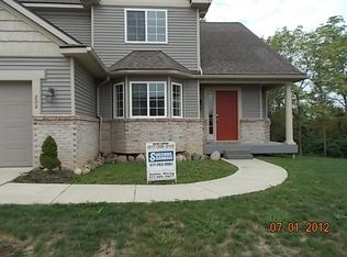 202 Calhoun Ave, Clinton, MI 49236