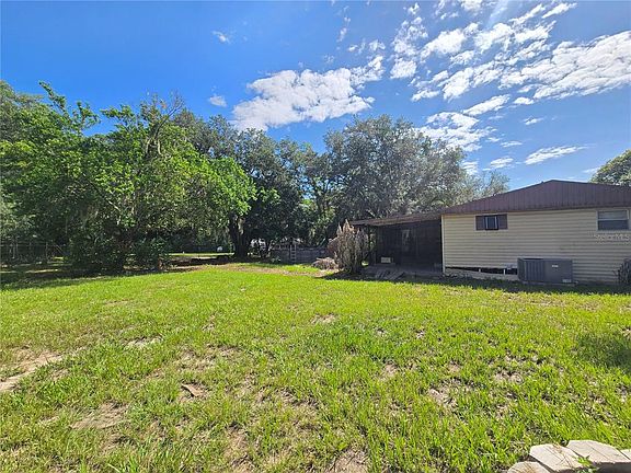 3rd image of 3620 VICKI DRIVE