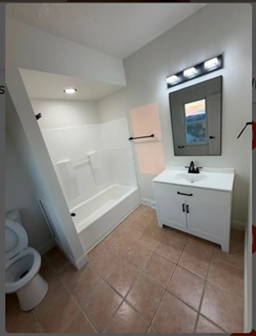 Newly Renovated 3-Bedroom, 2 Bath Home — Photo 3