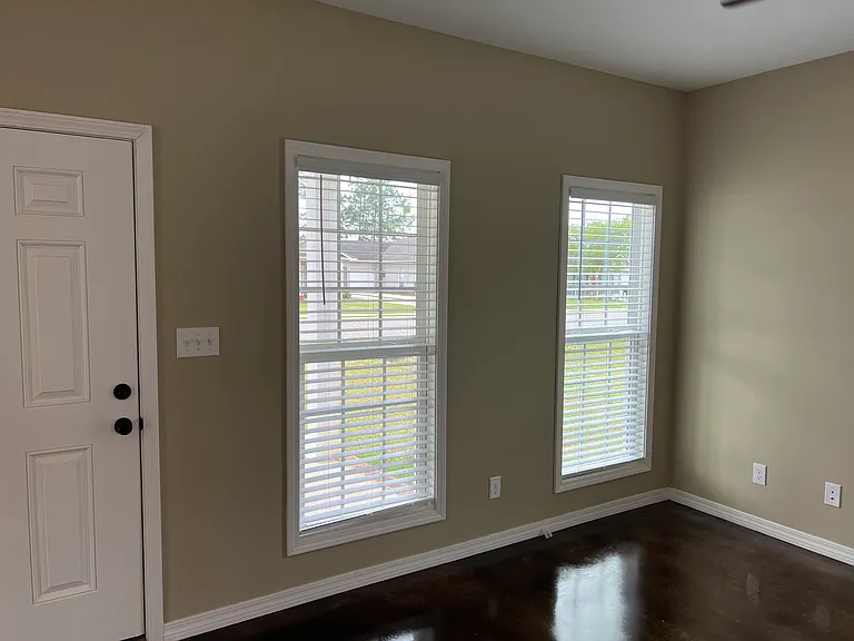 33121A Stables Dr — Photo 17