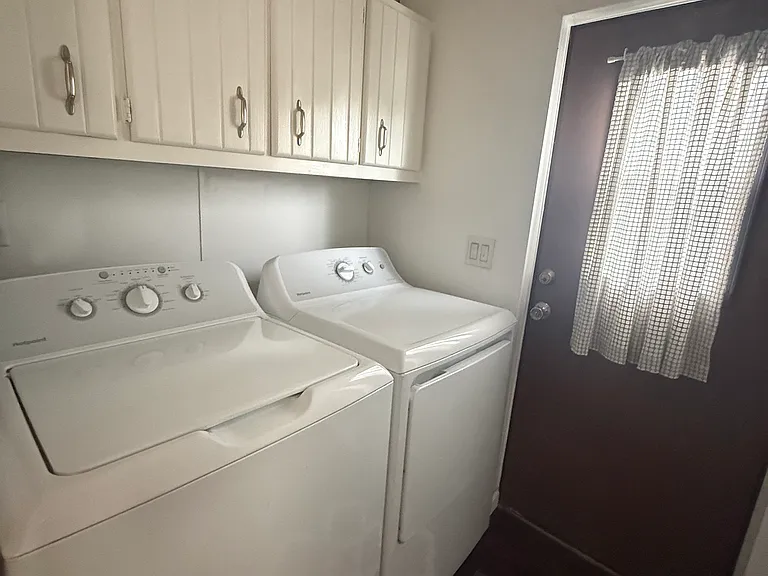 35 N Webster Ave — Photo 5