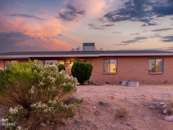 279 W La Cuesta Dr, Benson, AZ 85602