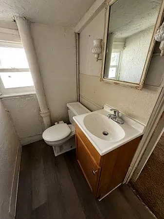 2215 Rice Ave — Photo 9