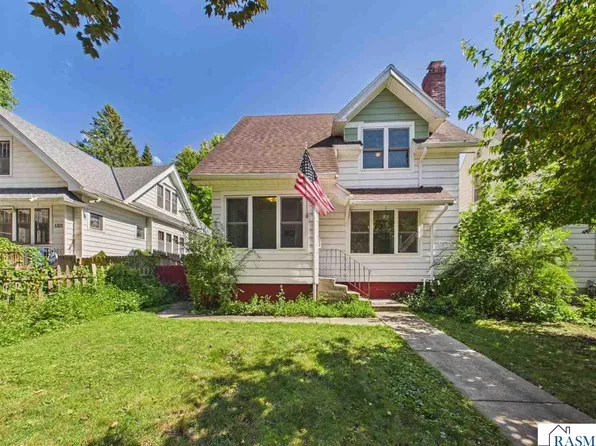 1317 N 5th St, Mankato, MN 56001