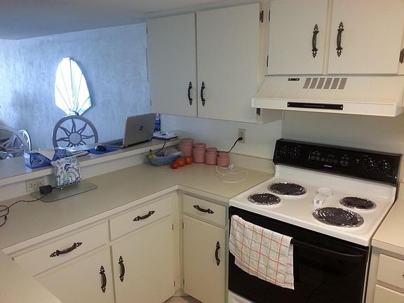 2nd image of 3815 S Atlantic Ave #M020