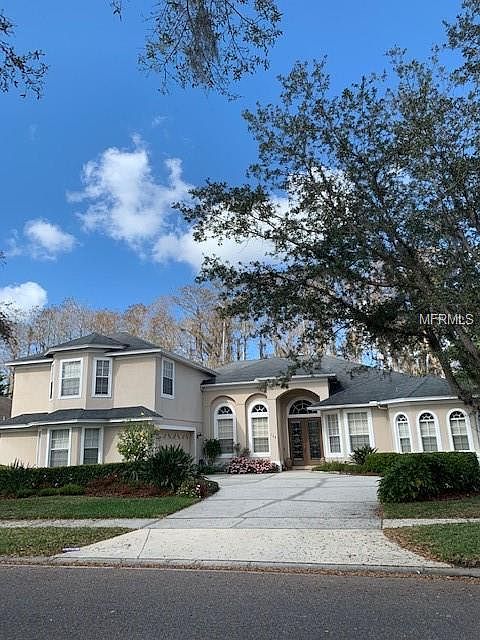 1st image of 124 Fairway Pointe Cir