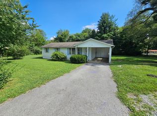 115 Copley Ave, Jamestown, TN 38556