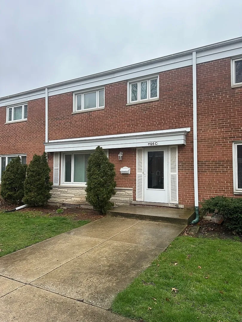 1125 Peterson Ave #C photo 1