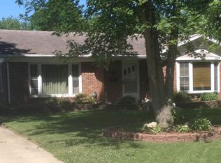 3200 50th St, Des Moines, IA 50310