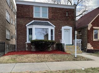 10406 S Calumet Ave, Chicago, IL 60628
