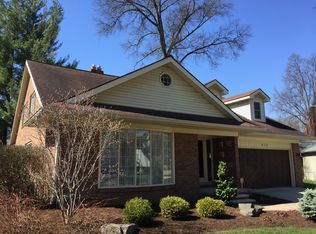 930 S Denwood St, Dearborn, MI 48124