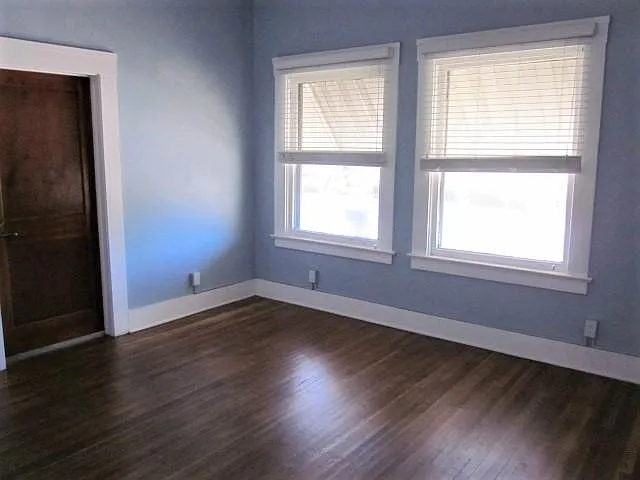 604 E University Blvd — Photo 7