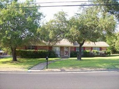 9117 Midway Dr, Woodway, TX, 76712