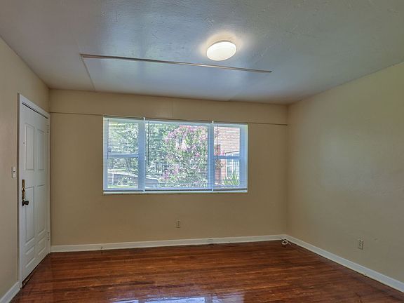 3rd image of 638-648 Park Ave E #8