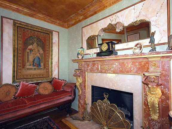 5th image of 24102 Rushmore Ave