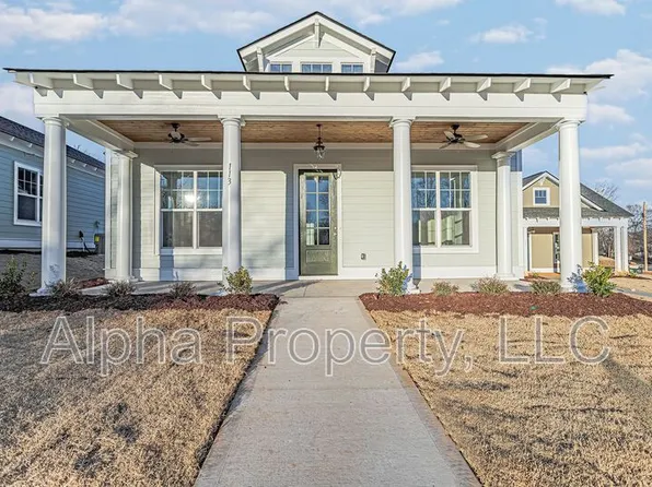 113 Hemlock Dr, Travelers Rest, SC 29690