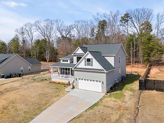 3rd image of 109 Quiet Way