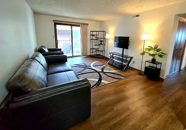 3034 SW Lydia Ave #211 — Photo 1