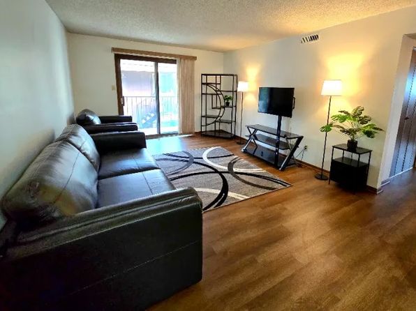 3034 SW Lydia Ave APT 211