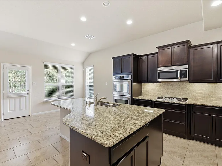 23207 Verita Ct — Photo 13