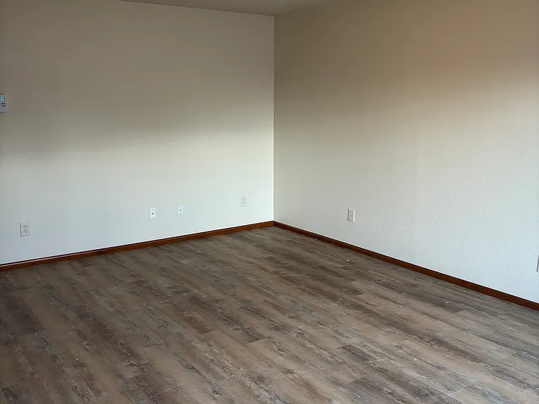 237 SE Clay St #5 — Photo 7