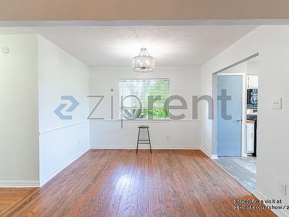 3rd image of 8315 Gallatin Dr