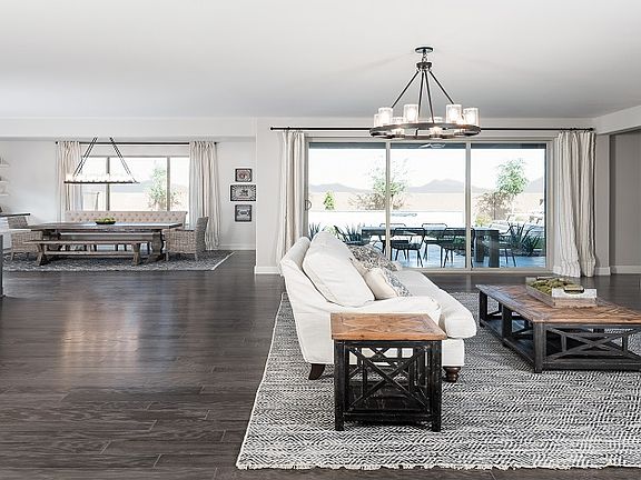 Madera - Spruce Interior Image 2