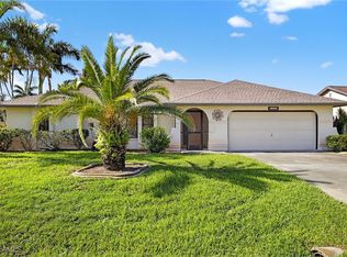 2244 SE 27th Ter, Cape Coral, FL 33904