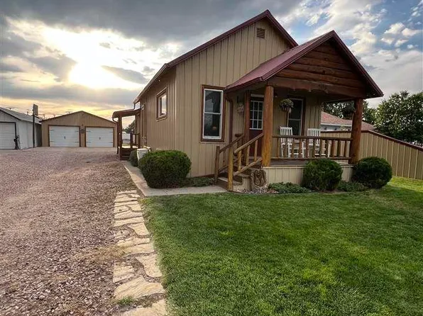 208 4th Ave, Lyman, NE 69352