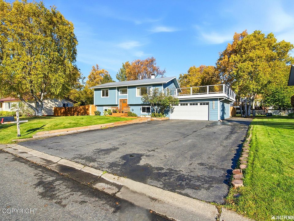 1st image of 10121 Marmot Ct