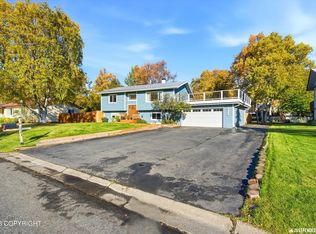 10121 Marmot Ct, Anchorage, AK 99515