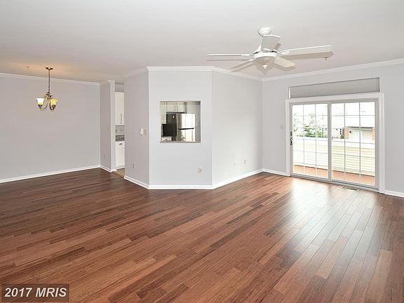 3rd image of 20428 Cool Fern Sq