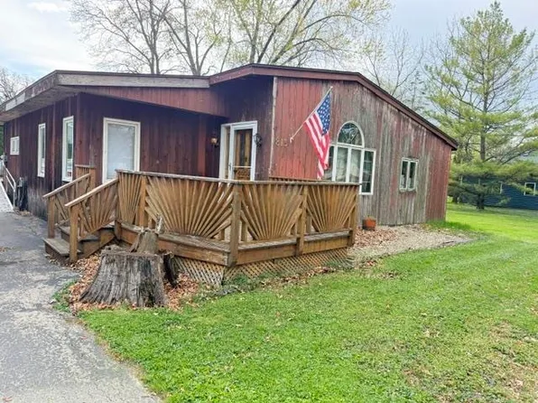 813 Shady Ave, Delavan, WI 53115
