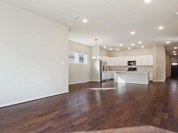 The Woodworth - Family Room