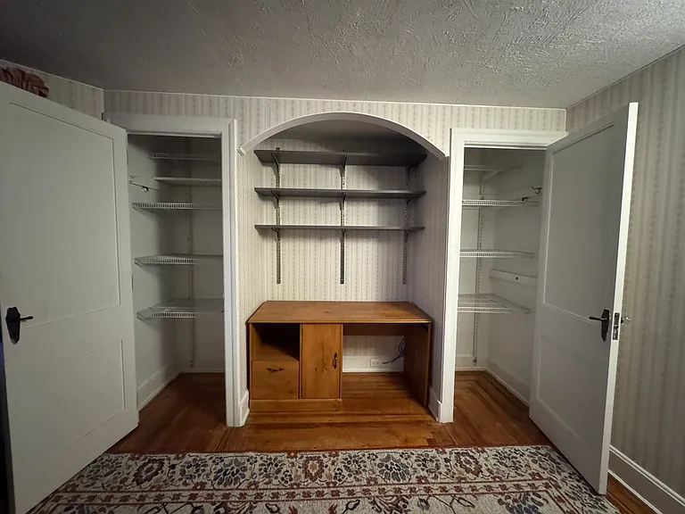 Office/Optional bedroom