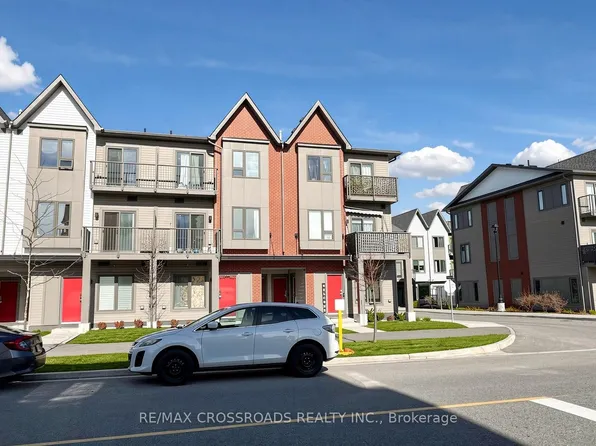 2635 William Jackson Dr #1119, Pickering, ON L1X 0C3