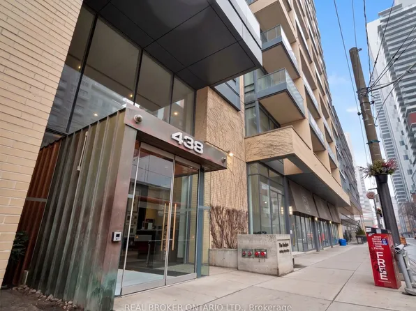 438 King St W, Toronto, ON