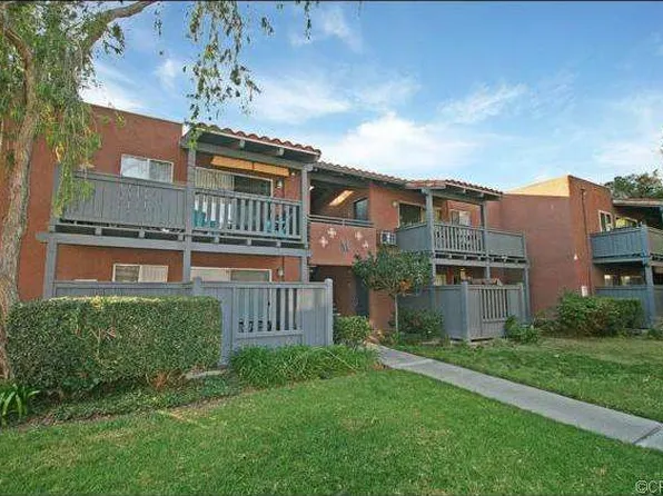 1345 Cabrillo Park Dr APT M03, Santa Ana, CA 92701