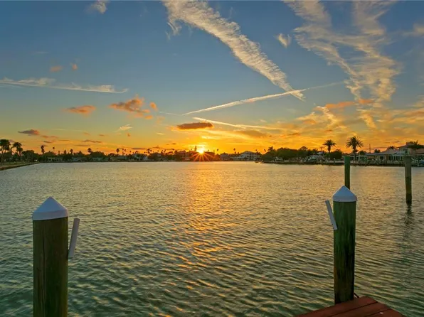 398 161st Ave, Redington Beach, FL 33708