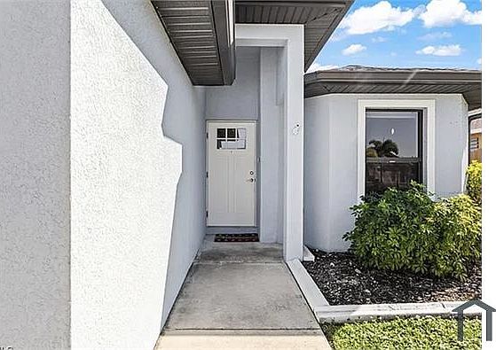 4th image of 4515 SE 9th Ave