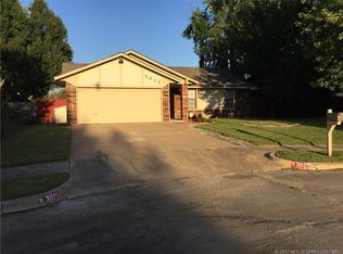 3025 S Ash Ave W, Broken Arrow, OK 74012