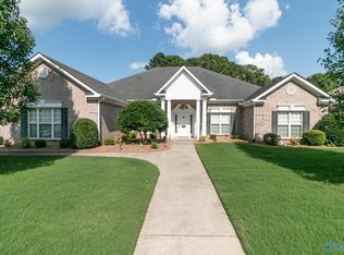 109 Crystalspring Dr, Madison, AL 35757