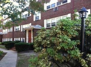 5 Cass St APT 1, West Roxbury, MA 02132