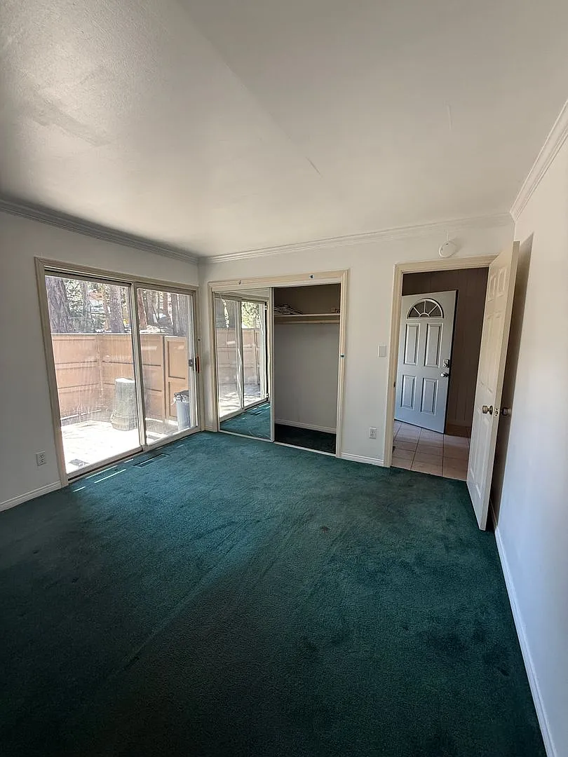 3 Bed, 2 Bath Townhome with Vaulted Ceilings & Private Balcony — Photo 4